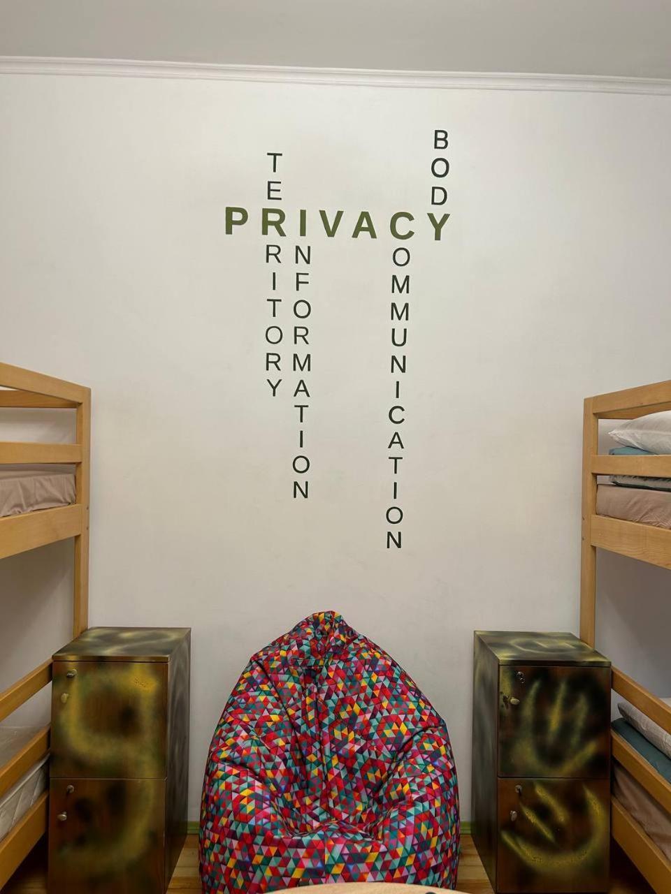 Hostel Europe-U Lwów Zewnętrze zdjęcie