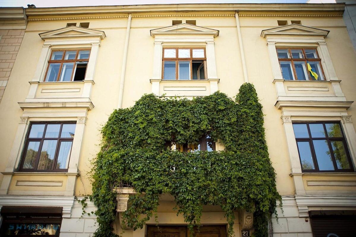 Hostel Europe-U Lwów Zewnętrze zdjęcie