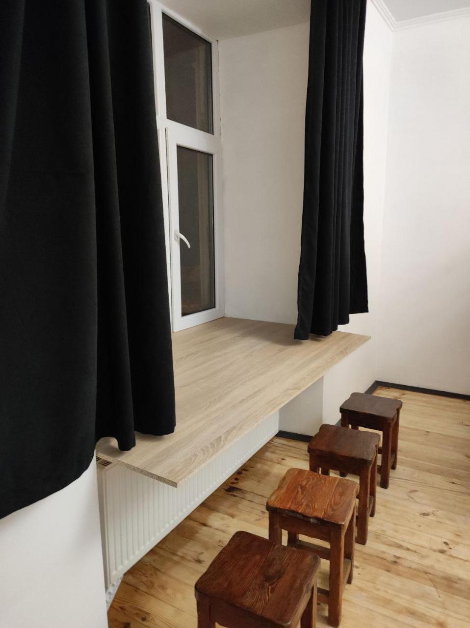 Hostel Europe-U Lwów Zewnętrze zdjęcie